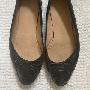 Chanel Black Patent Toe Ballet Flats Size 41